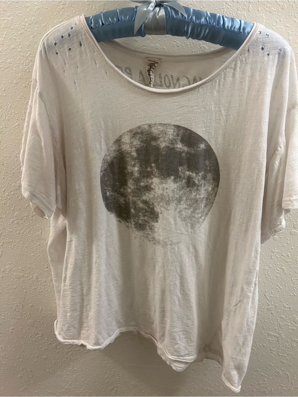 Magnolia Pearl Luna Tee - Picture 3 of 7